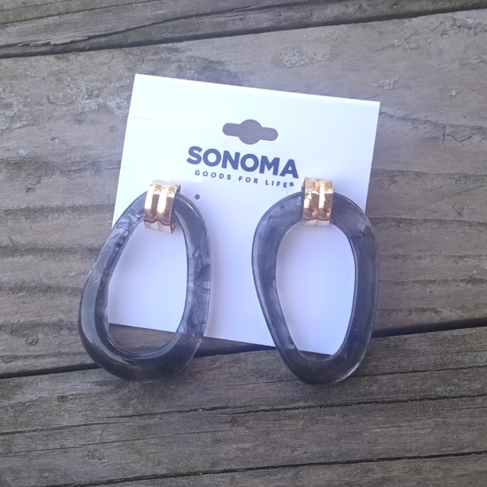 Sonoma Black and Gold Oval Earrings